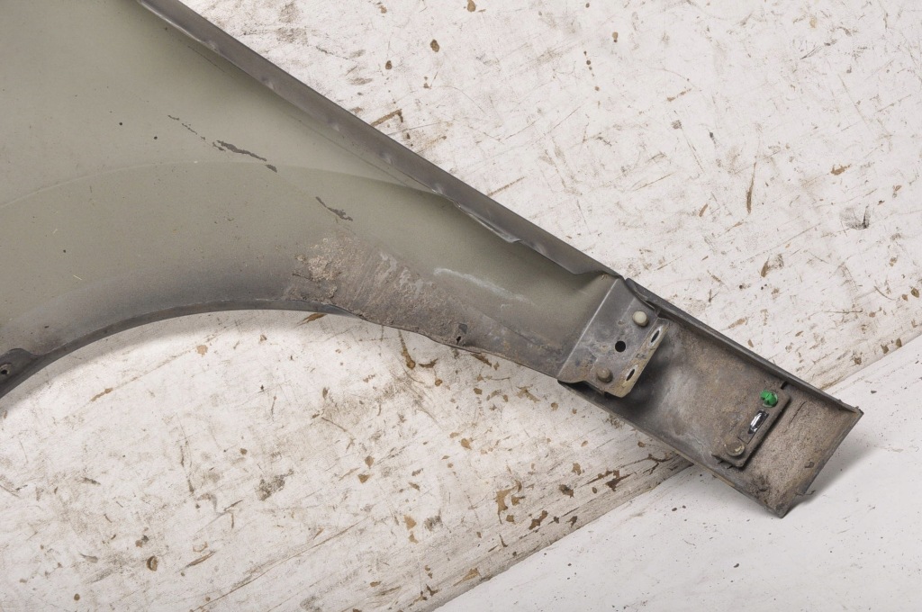 Skoda karoq крыло  правый  перед передний Оригинал