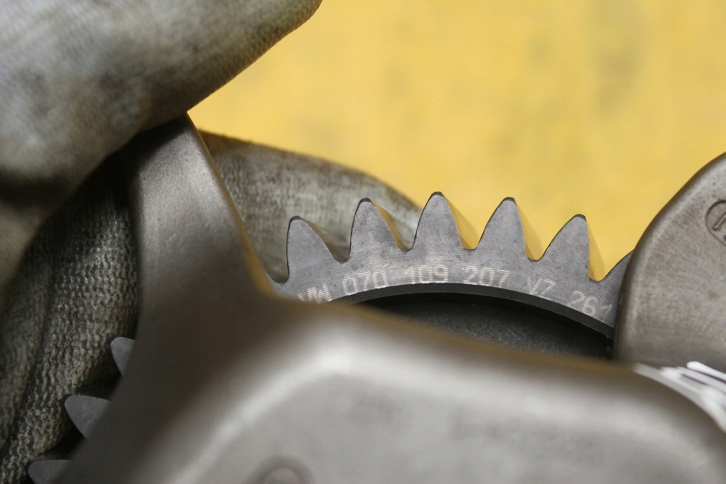 фото №5, Колесо зубчасте розподільного валу 070109237c touareg 2.5tdi bac