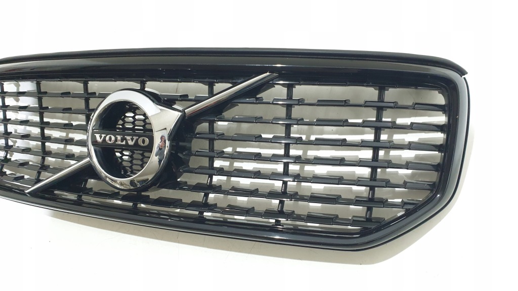 фото №2, Решётка радиатора решётка радиатора volvo xc40 r-design 17r- 31457346