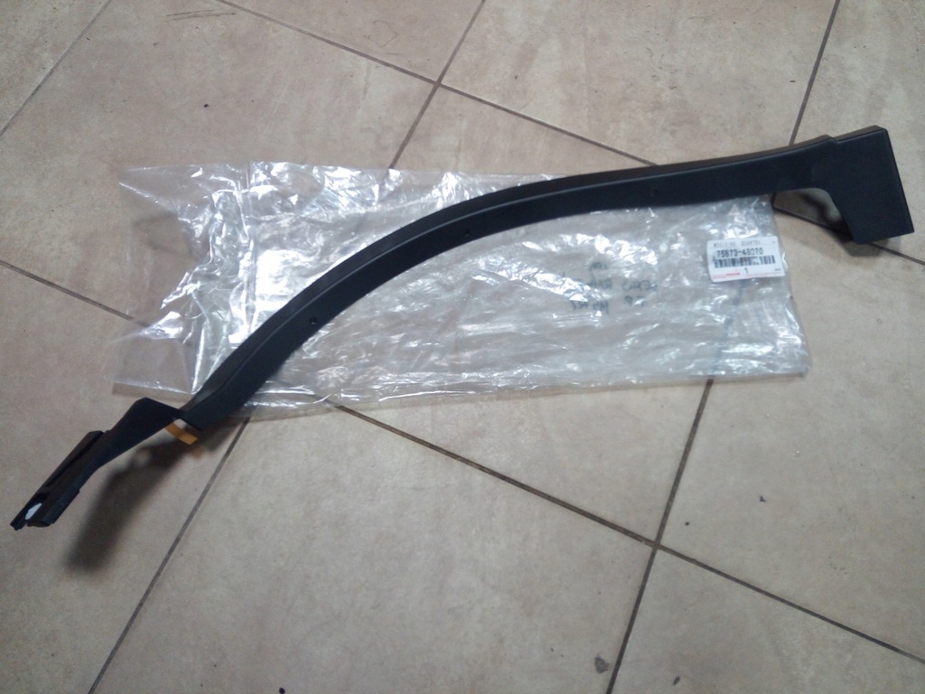 фото №1, Кромка крыла молдинг lexus rx iv задняя новый oryg.