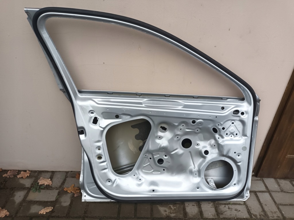 фото №8, Дверь левая передние vw passat b8 перед левый