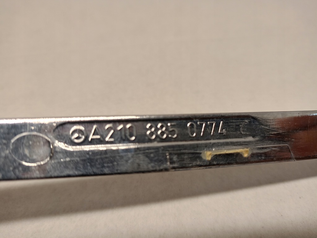 фото №11, Хром молдинг бампера перед лівий mercedes w210