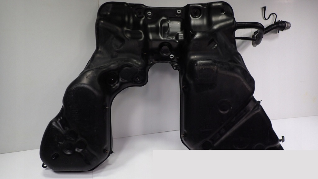 фото №8, Бак топлива 4h0201021cp audi a8 s8 plus d4