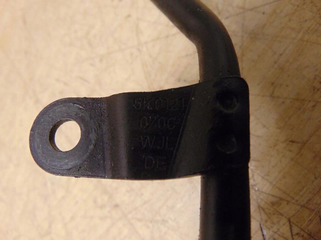 фото №8, Пабтрубок  шланг водяной патрубок магистраль vw touran ii