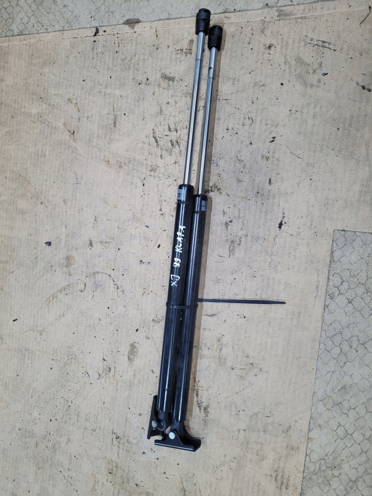 фото №1, Jeep cherokee xj 97-01 амортизатори задній кришки