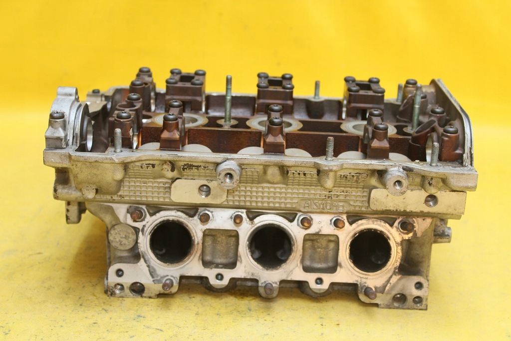 фото №12, Головка ліва audi a6 c5 a4 b5 a8 d2 2.4 b asm 078103373ah
