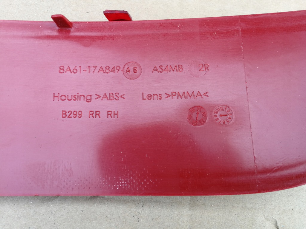 Ford fiesta mk7 c-max mk2 відбивач refleks бампера правий задня 8a61-17a849-ab Київ