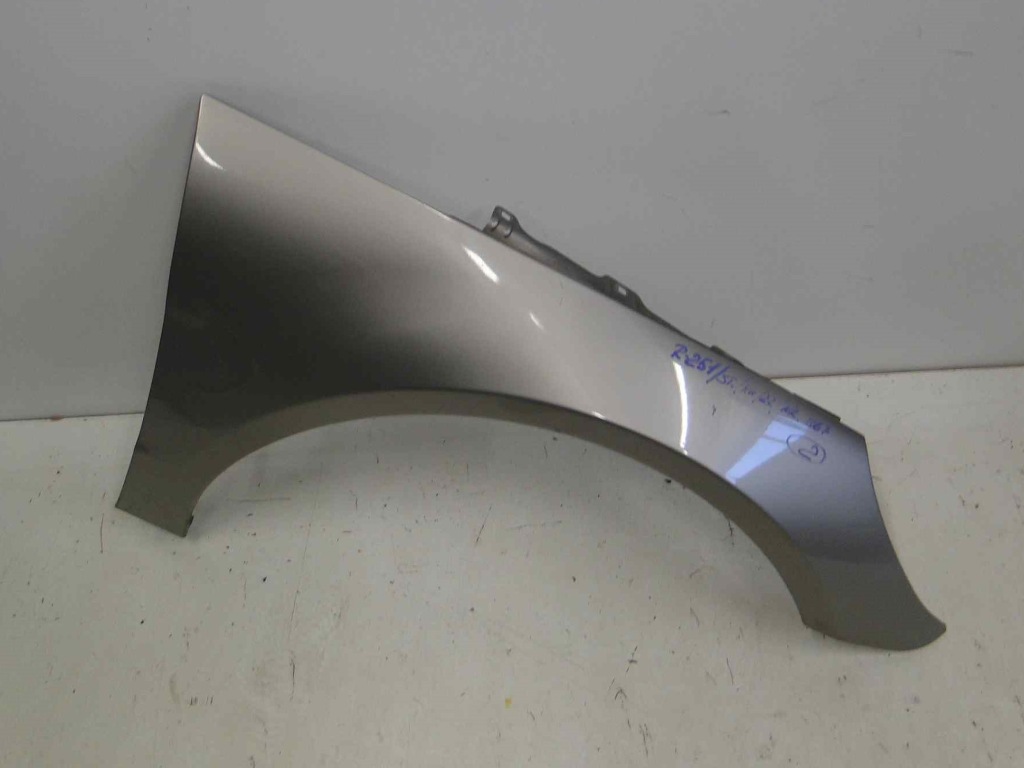 фото №5, Mercedes r w251 251 крила передній правий 867
