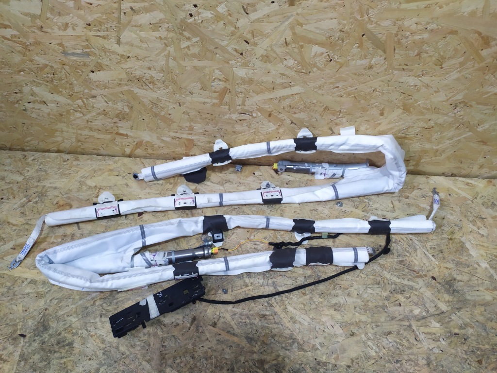 фото №1, Шторка безопасности правая подушка безопасности citroen c4 iii