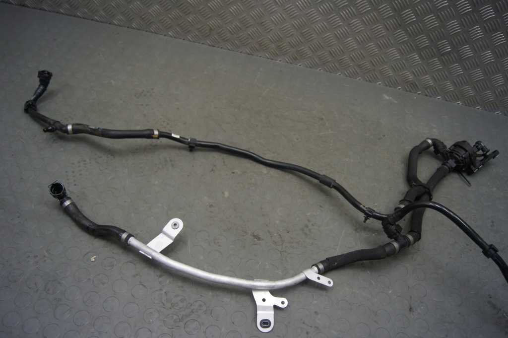 фото №10, Насос wody провода шланг wody bmw g21 lci 2.0 дизель