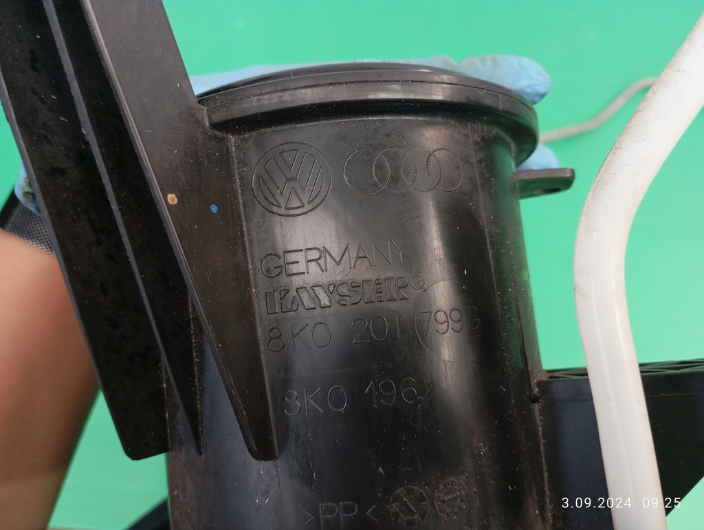 фото №9, Фільтр вугільний audi a4 b8 8k audi a5 8t audi q5 8r 8k0201799