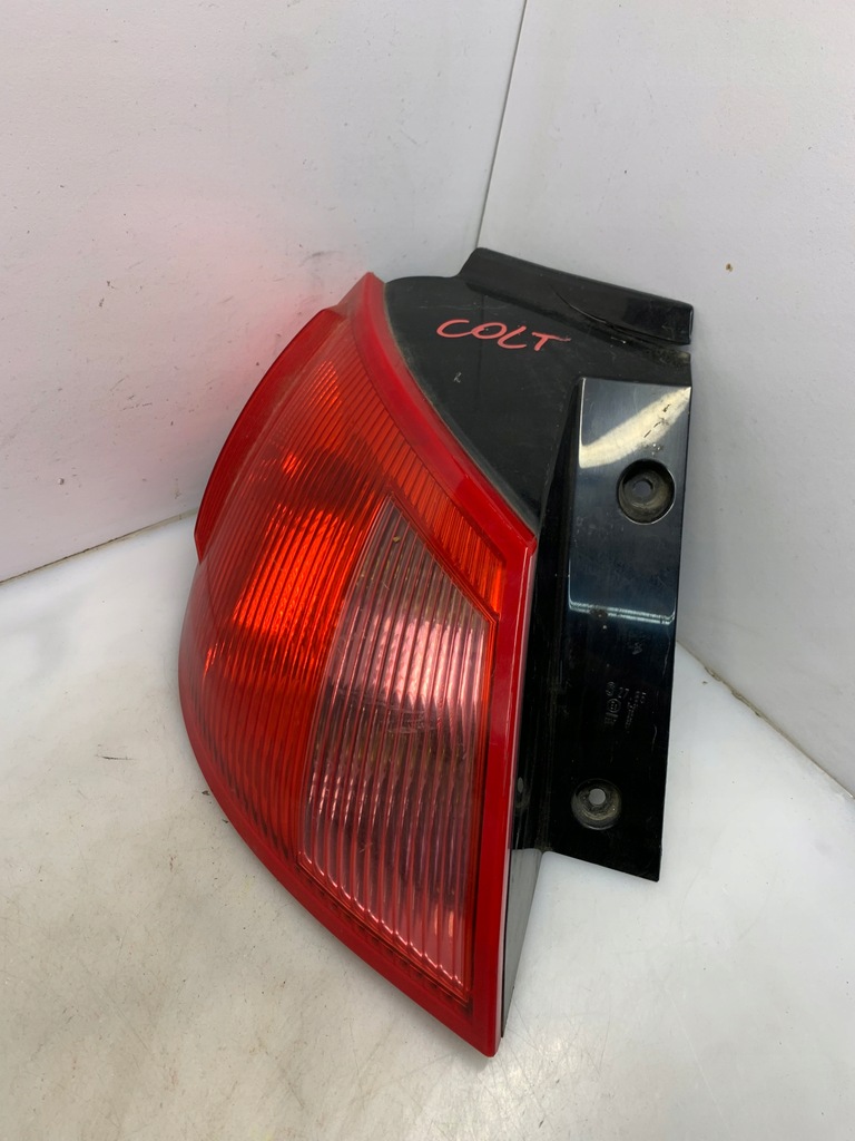 фото №1, Лампа задняя левая mr957365 mitsubishi