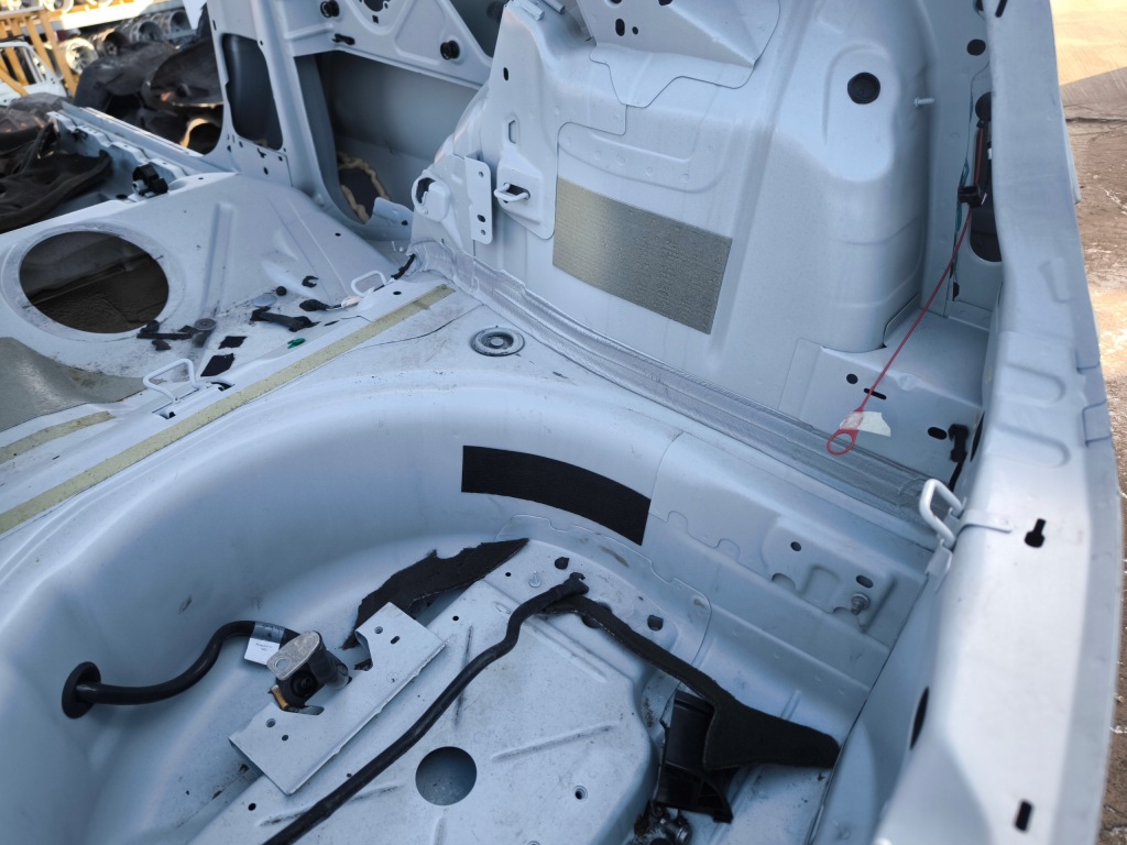 фото №8, Четверть поддон pas задний audi a1 8x3 3-дверь 2010-2018 оригинал !!