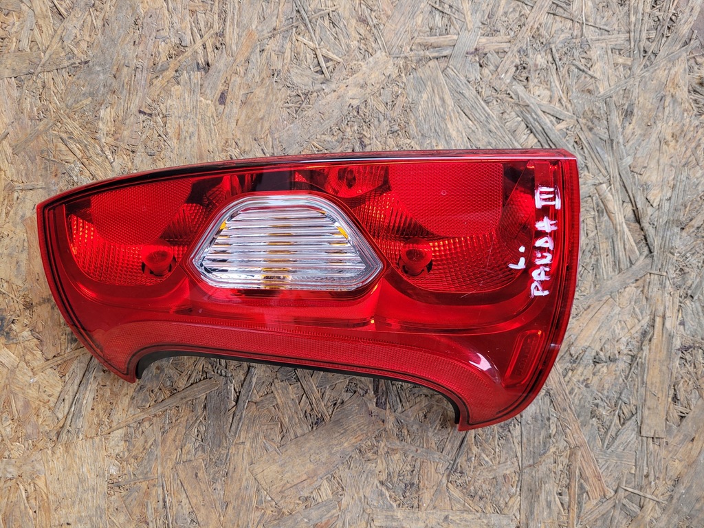 фото №1, Лампа левая задняя fiat panda iii