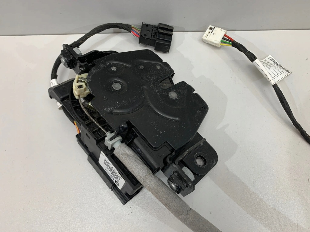 фото №2, Bmw x6 f16 f86 замок доводчик кришки 7318696