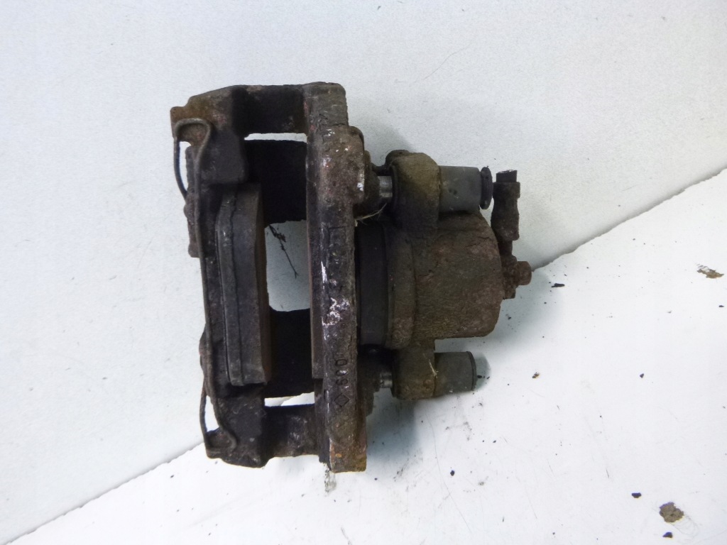 Суппорт тормозной перед mini cooper r50 1.6 2002 Цена