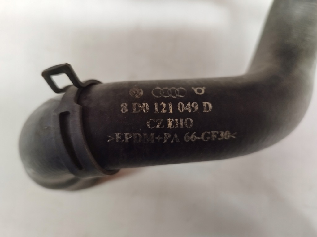 фото №12, Audi a4 b5 lift 2.8b wąż труба системи охолодження 8d0121049d