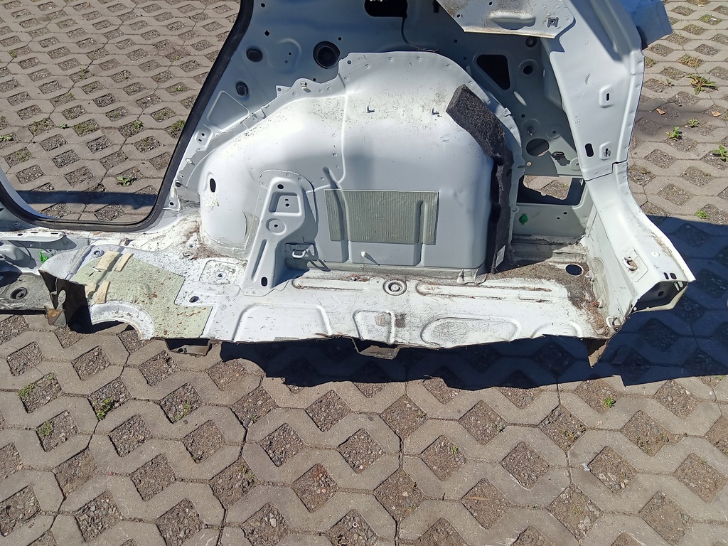 фото №16, Чверть ліва права задня перед vw tiguan fl r-line lb9a