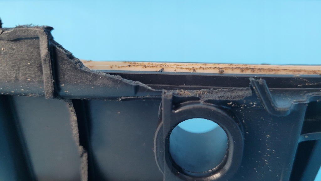 Bmw x3 g01 lci sdrive30i захист стіни перегородки кронштейн правий 9396993 Доставка