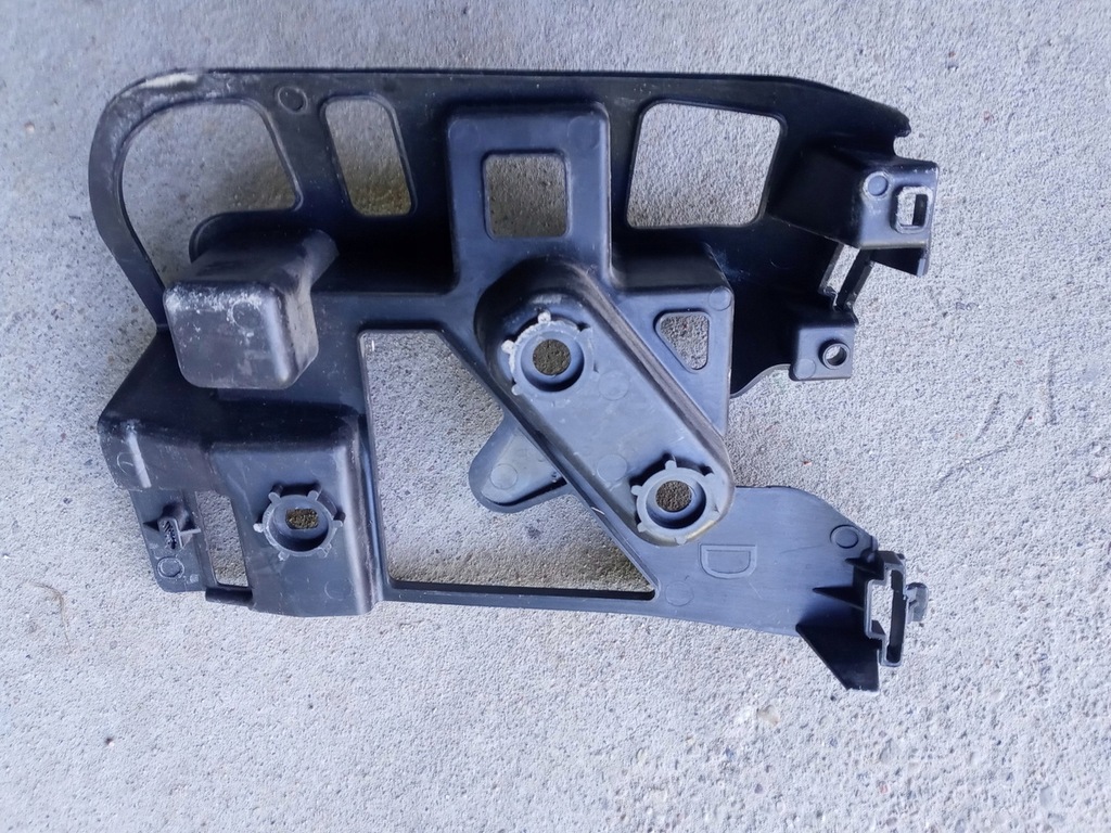 фото №1, Направляющая бампера правый задняя peugeot 5008 ii