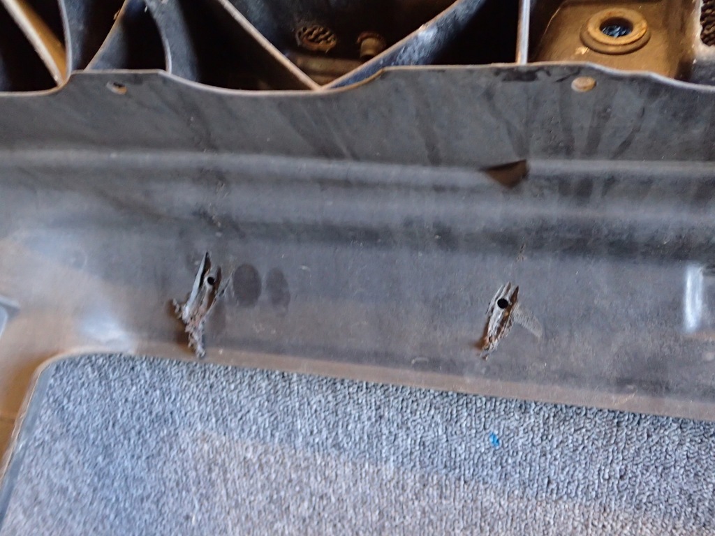 фото №9, Pas передний vw beetle cabrio 1y