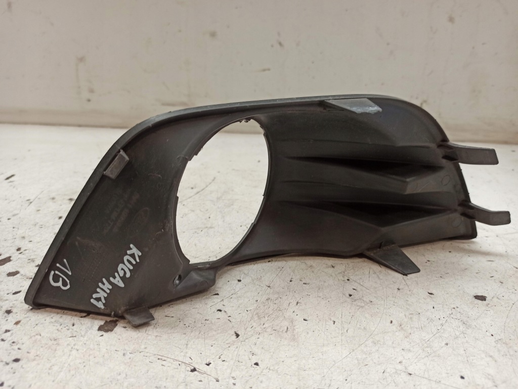 Ford kuga mk1 решётка бампера противотуманной фары левая 8v4119953a Киев