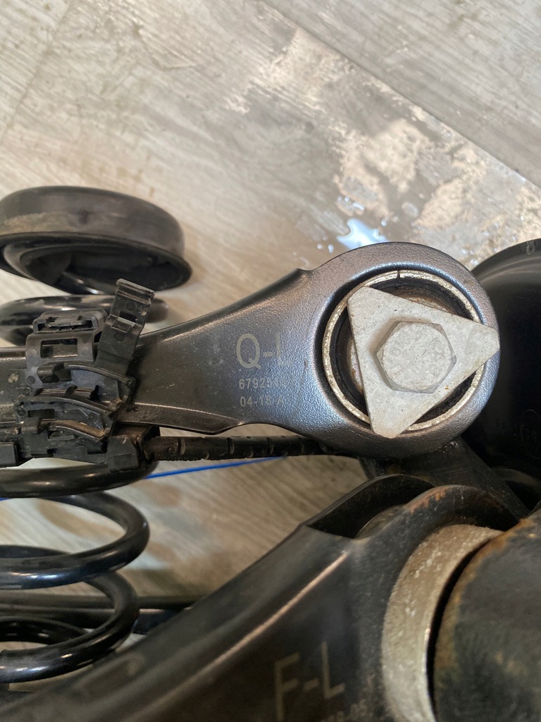 фото №8, Bmw 1 f20 поворотный кулак рычаг półośka левый задняя