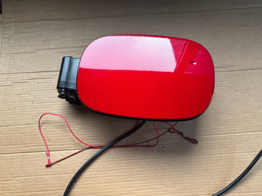 фото №1, Alfa romeo stelvio кришка заливної пального 50566988