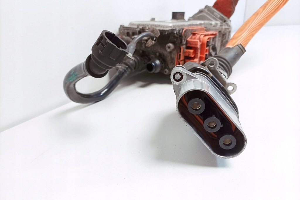 фото №9, Інвертор bmw i8 i12 8662297 1.5l hybrid 170kw 2016