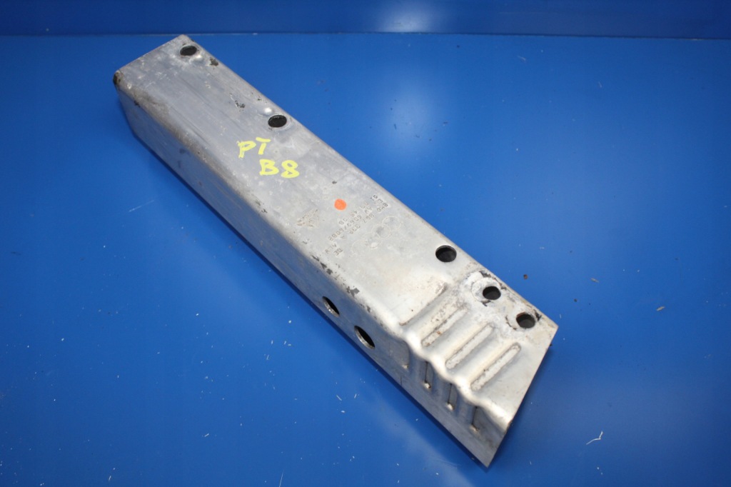 фото №1, Audi a4 b8 зона деформації правий задня задня