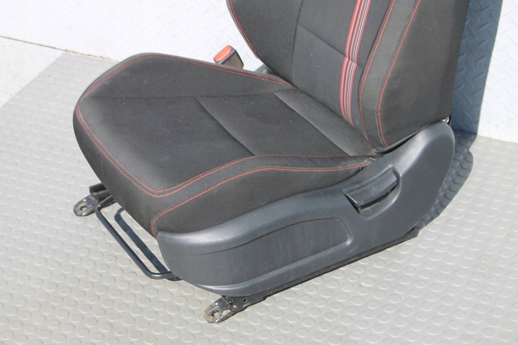 фото №10, Сиденье левый перед водителя hyundai i20 iii n-line 20-