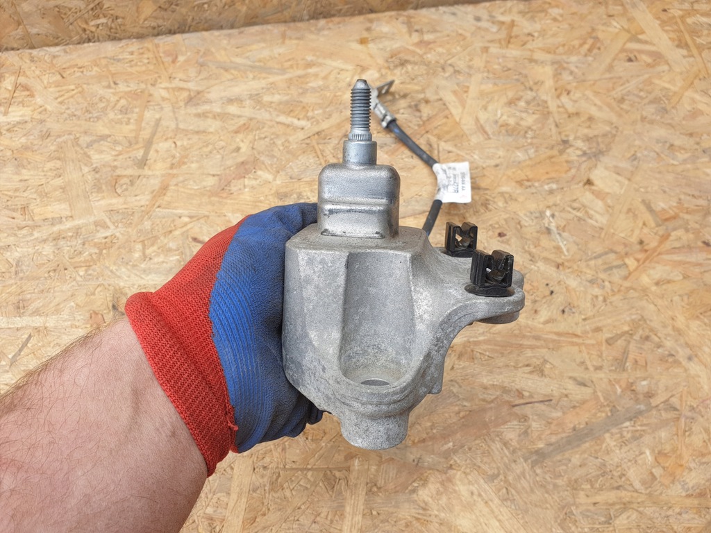 фото №6, Megane iv кронштейн подушка коробки 112533688r