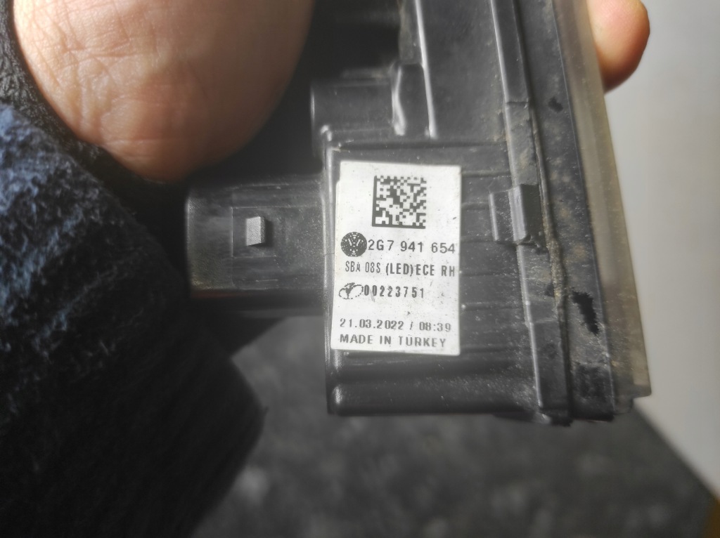 Фара led drl бампера праві volkswagen taigo 2g7941654 Зі Шроту