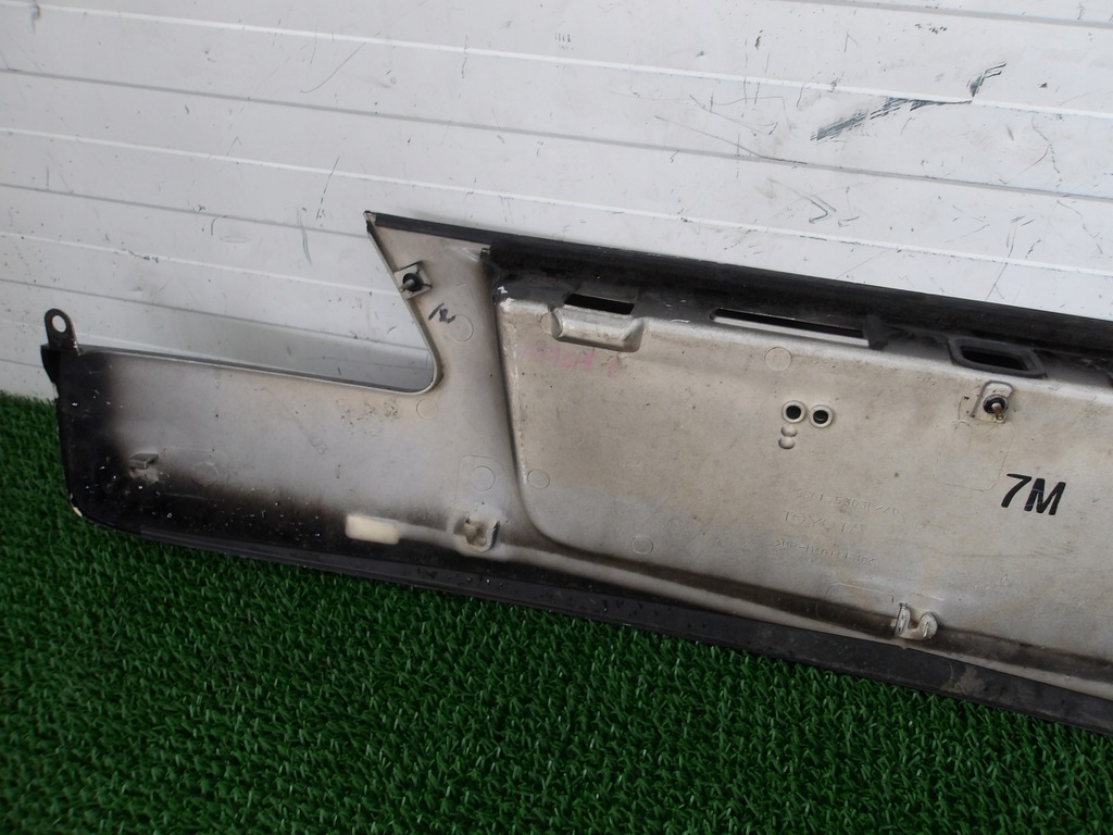 фото №4, Lexus ii is250 05-13 накладка молдинг крышки задняя оригинальный номер