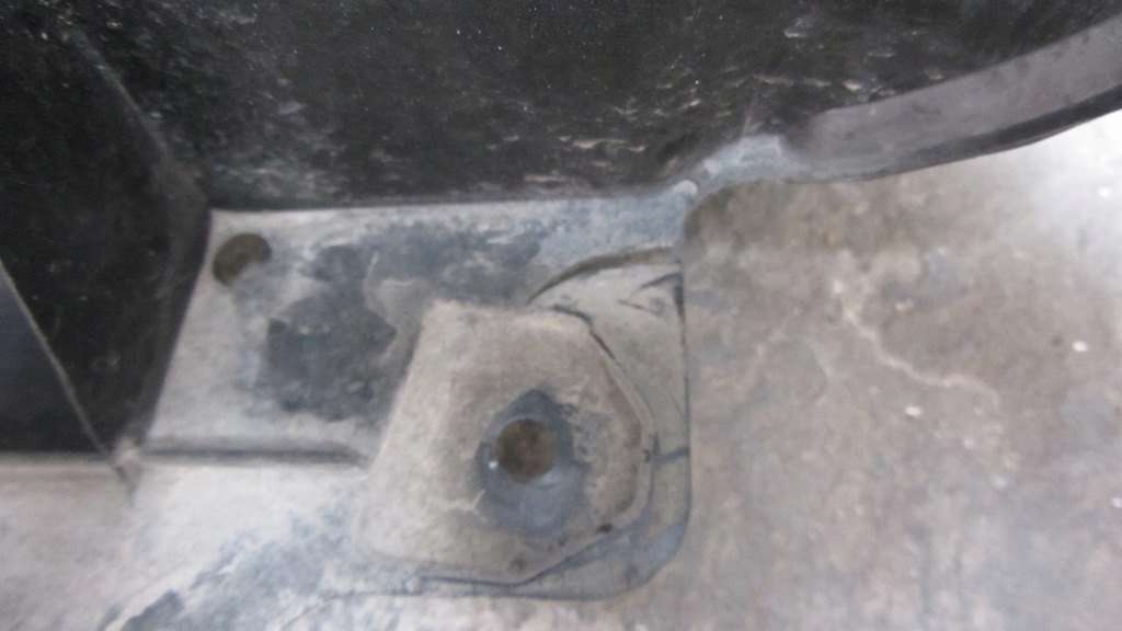 фото №5, Передние левая подкрылок suzuki swift mk8