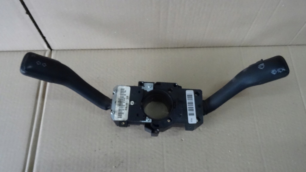 фото №1, Golf iv 4 переключатель комбинированный kombi