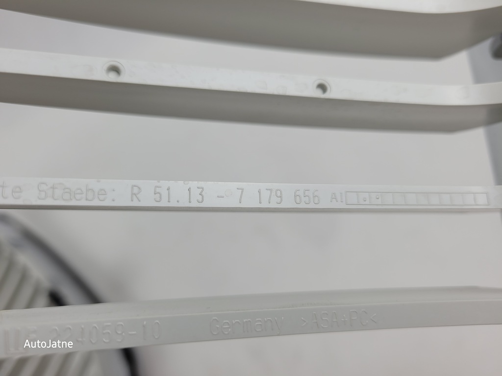 фото №10, Bmw 1 e81 e82 e87n e88 решітка радіатора решітка радіатора 51137166439 51137166440 nowe oryg kpl