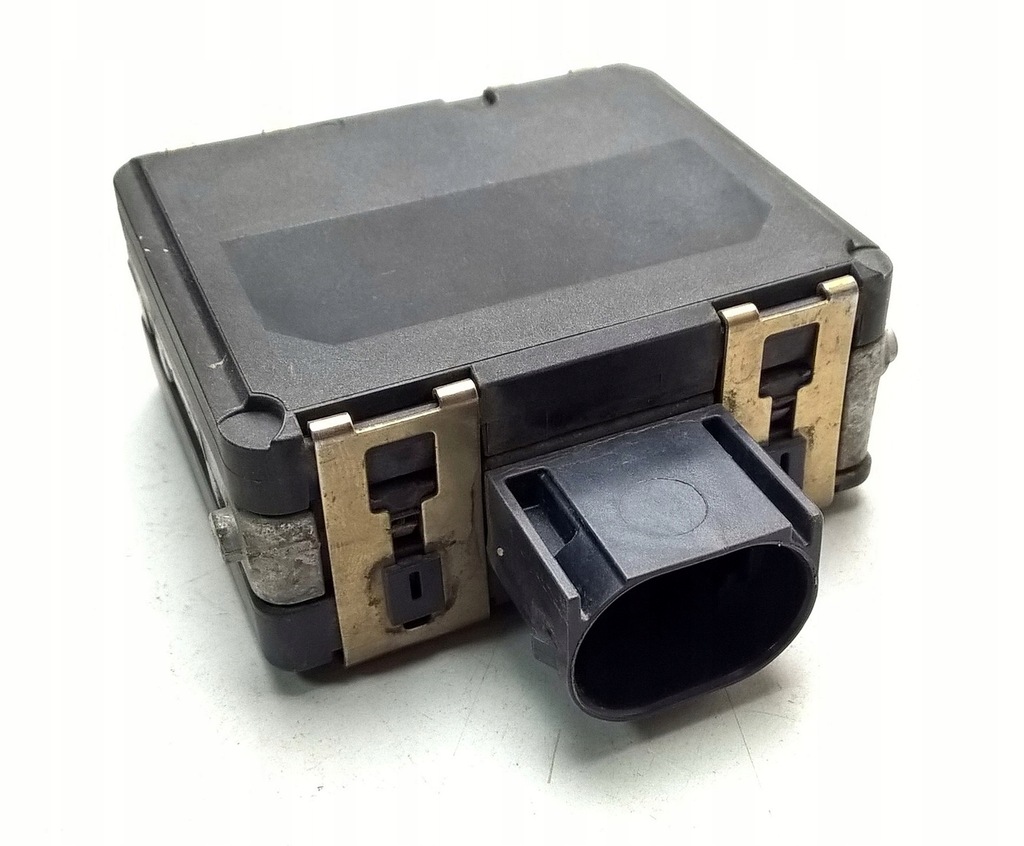 фото №1, Nissan pulsar радар датчик bosch c4 28438-3zl0b