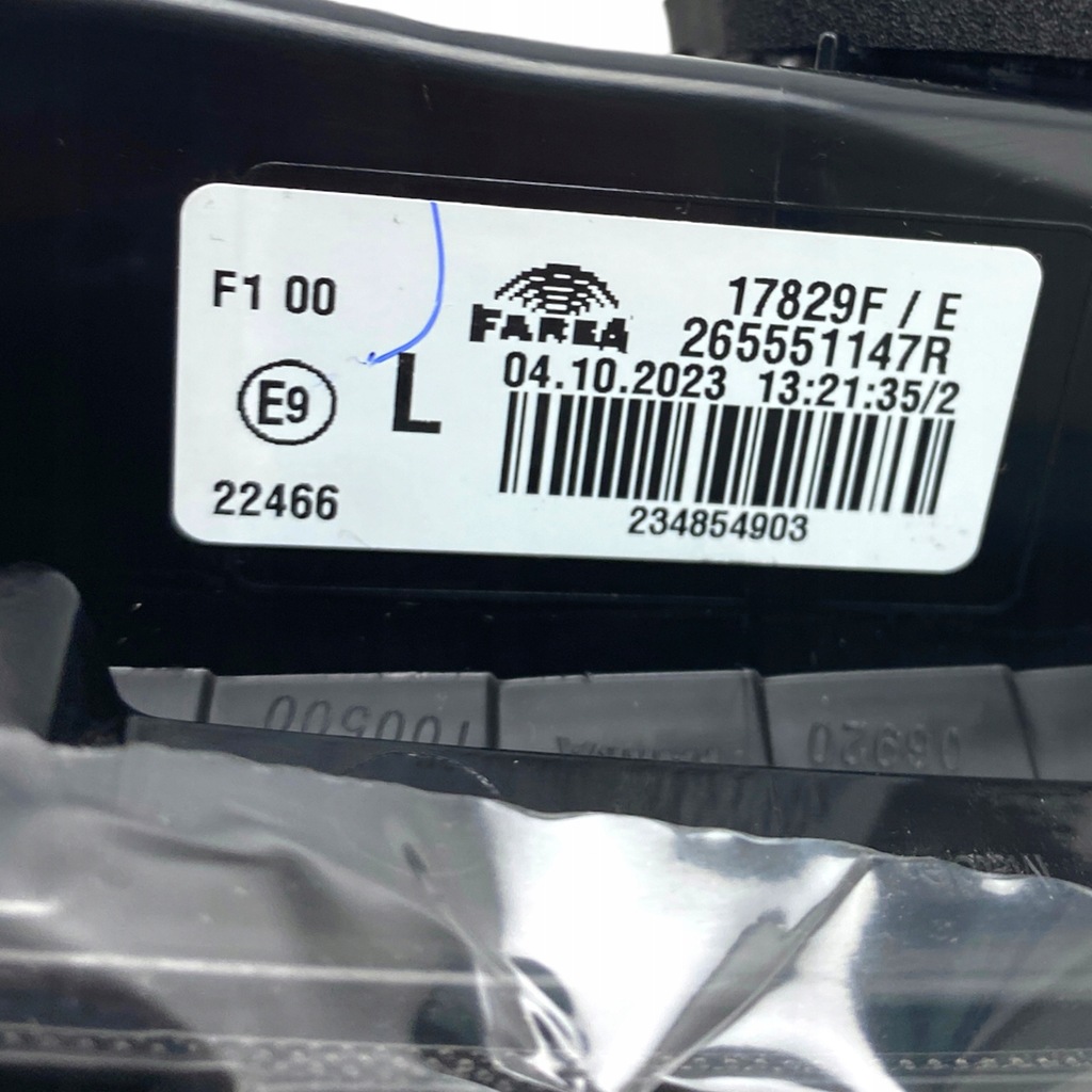 фото №16, Nowa оригинальная лампа левый задняя w крышка renault clio v 265551147r