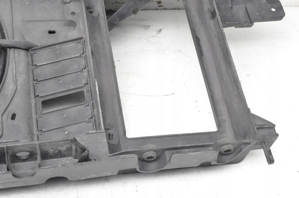 фото №5, Peugeot 407 2.7 hdi pas передний усилитель