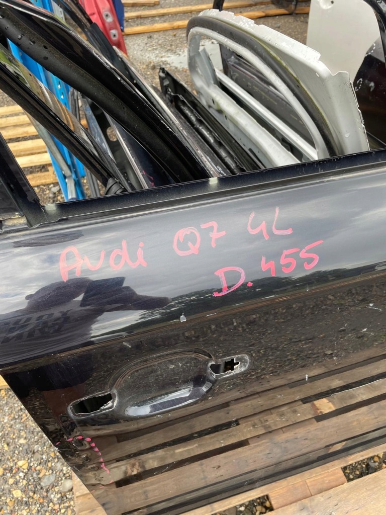 Дверь правое передние audi q7 4l правый перед Киев