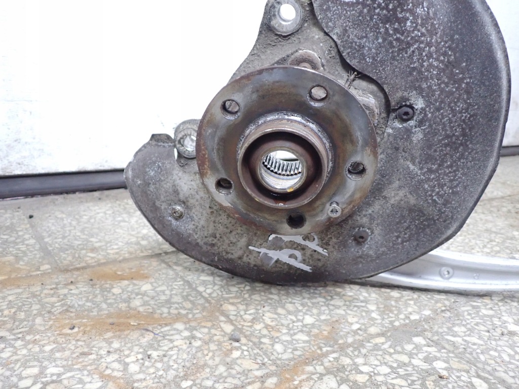 фото №5, Поворотный кулак вместе с рычагами правый перед правая передняя audi a5 8t sportback