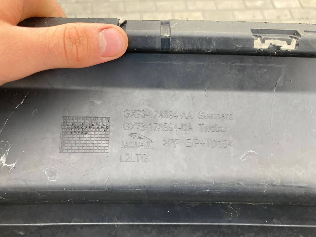 фото №8, Jaguar xe молдинг диффузор накладка бампера задняя gx7317a894da gx7317a894