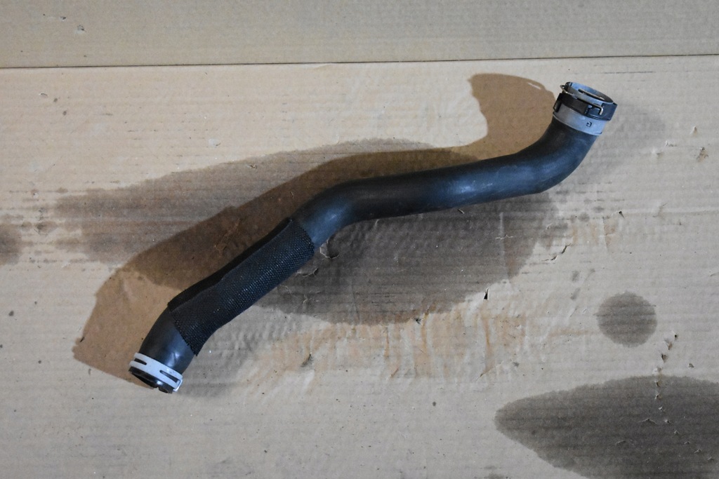 фото №1, Idealna труба шланг wody mercedes glb x247 1