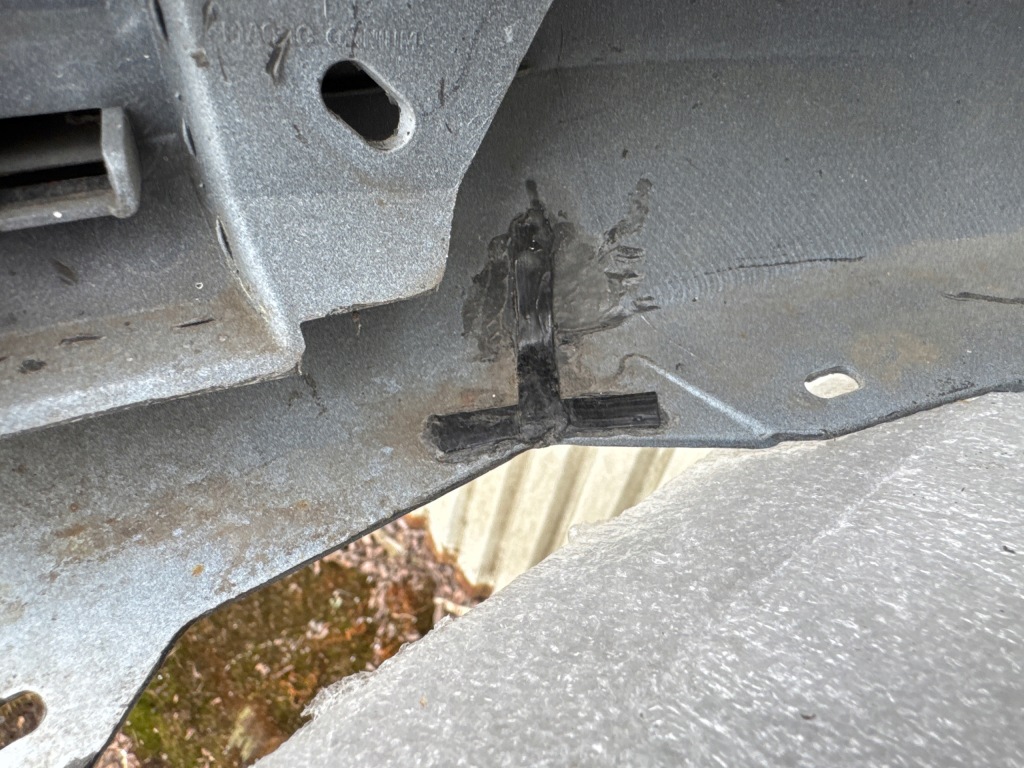 Renault megane iv 4 15- бампер перед передній 620225094r Оригінал