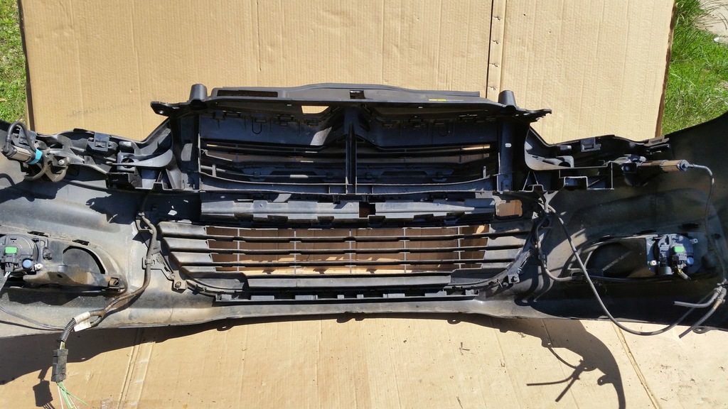 фото №14, Citroen c4 ii b7 бампер перед омыватель 10-