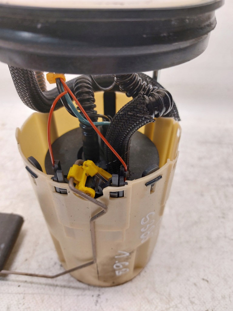 фото №7, Насос пального nissan primera p12 1.6b