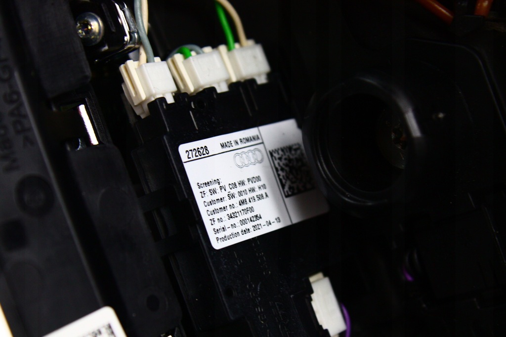 фото №7, Воздуховод многофункциональный czarna кожа audi rs4 8w 8w0419091fl