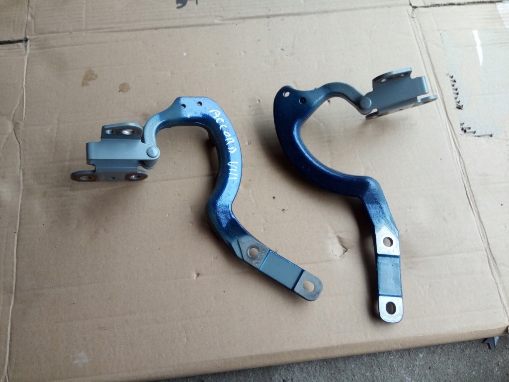 фото №1, Петлі задній кришки honda accord viii kombi b553p