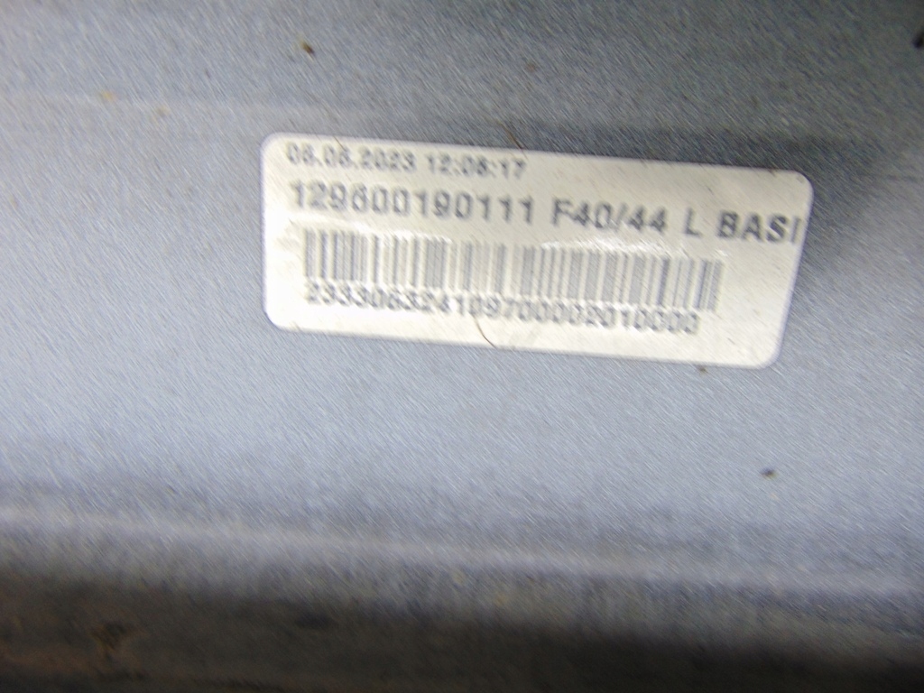 фото №10, Молдинг порог левая bmw 1 f40 2 f44 19- порог